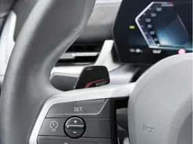 BMW iX2 (2024) thumbnail 18
