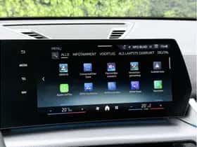 BMW iX2 (2024) thumbnail 24