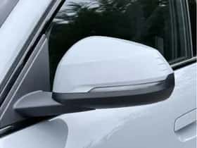 BMW iX2 (2024) thumbnail 6