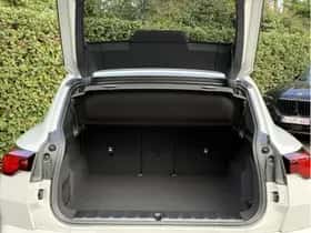 BMW iX2 (2024) thumbnail 36