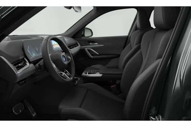 BMW X1 (2025) thumbnail 3