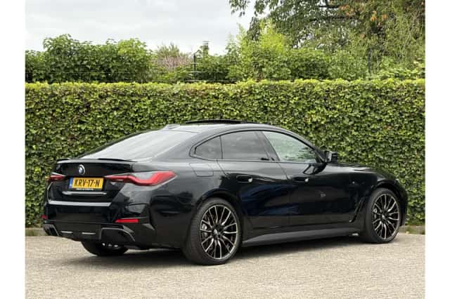 BMW i4 (2026) thumbnail 3
