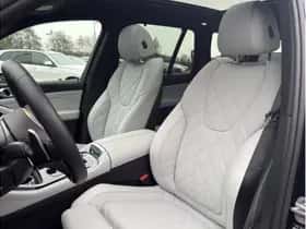 BMW X5 (2025) thumbnail 12