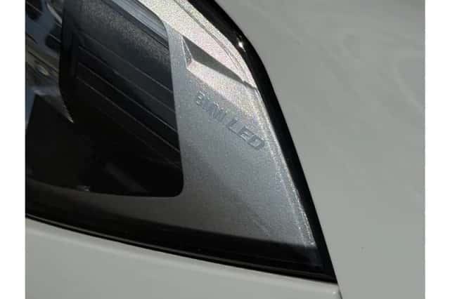 BMW X1 (2022) thumbnail 6