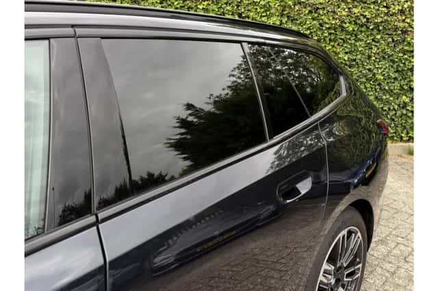 BMW 5-Serie (2024) thumbnail 6