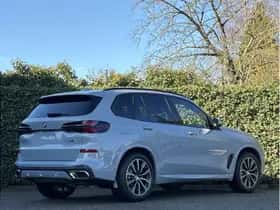 BMW X5 (2025) thumbnail 2