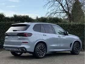 BMW X5 (2025) thumbnail 3