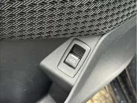 BMW X1 (2022) thumbnail 12