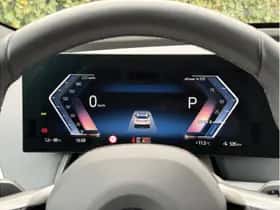 BMW iX (2026) thumbnail 12