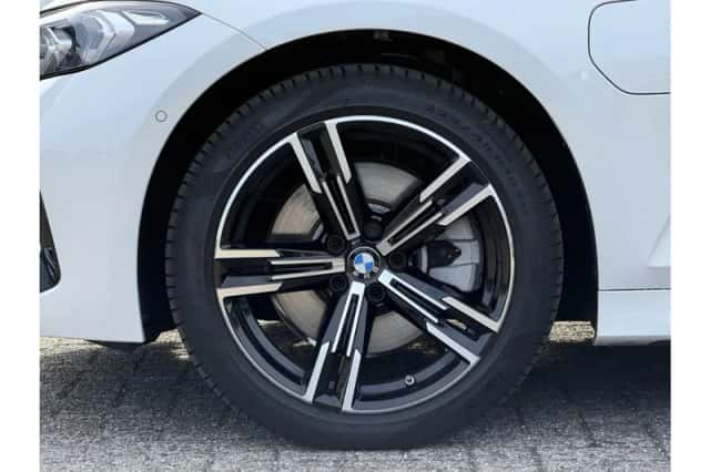 BMW 3-Serie (2025) thumbnail 6
