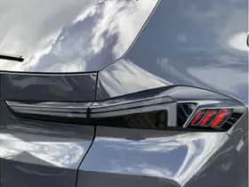 BMW XM (2025) thumbnail 6