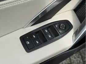 BMW iX1 (2023) thumbnail 12