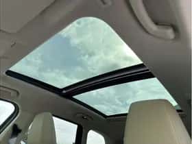 BMW iX1 (2023) thumbnail 28