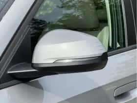 BMW iX1 (2023) thumbnail 5