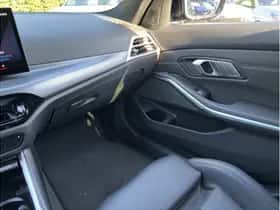 BMW M3 (2025) thumbnail 32