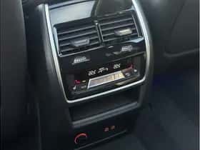 BMW X7 (2023) thumbnail 33