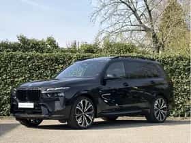 BMW X7 (2023) thumbnail 41