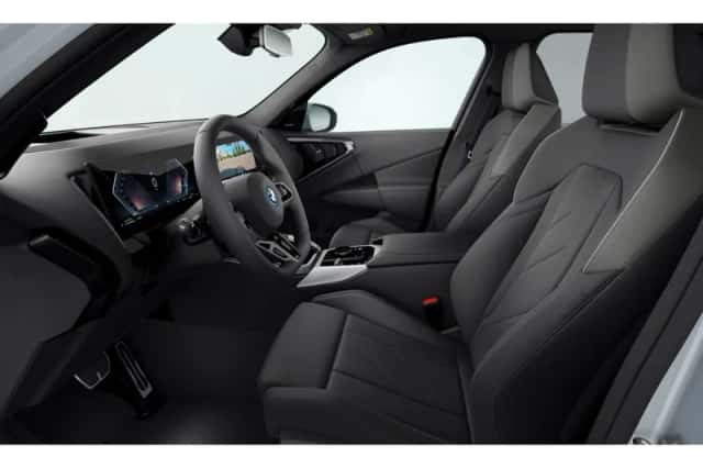 BMW X3 (2025) thumbnail 3