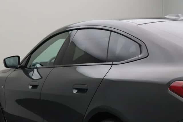 BMW i4 (2025) thumbnail 3