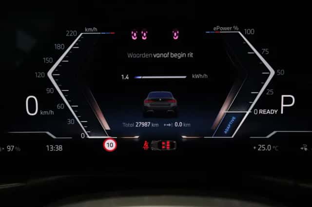 BMW i4 (2025) thumbnail 4