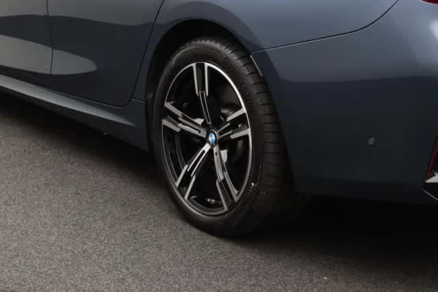 BMW 3-Serie (2025) thumbnail 5