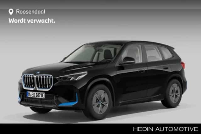 BMW iX1 (2023) thumbnail 1