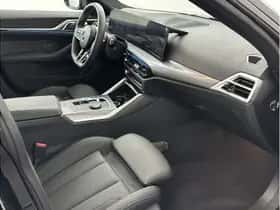 BMW i4 (2026) thumbnail 21
