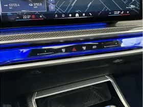 BMW i7 (2023) thumbnail 20
