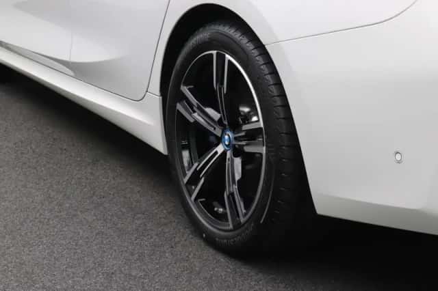 BMW 3-Serie (2024) thumbnail 5
