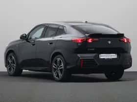 BMW iX2 (2024) thumbnail 13