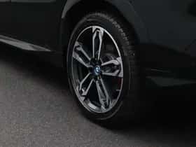 BMW iX2 (2024) thumbnail 5