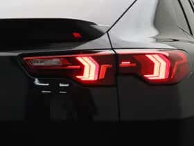 BMW iX2 (2024) thumbnail 8
