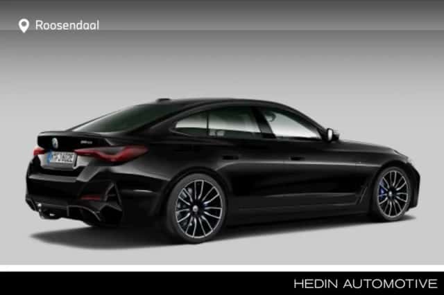 BMW i4 (2022) thumbnail 1