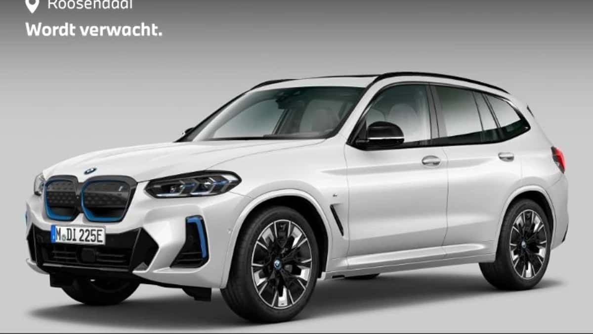 BMW iX3 (2023) — foto 1