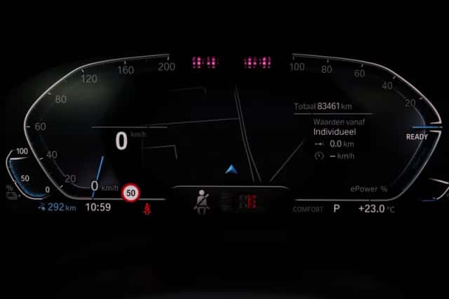 BMW iX3 (2023) thumbnail 3