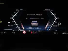 BMW iX1 (2023) thumbnail 3