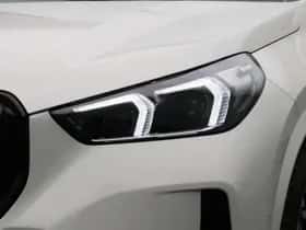 BMW iX1 (2023) thumbnail 25