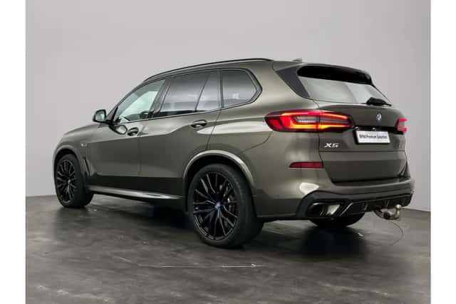 BMW X5 (2023) thumbnail 3