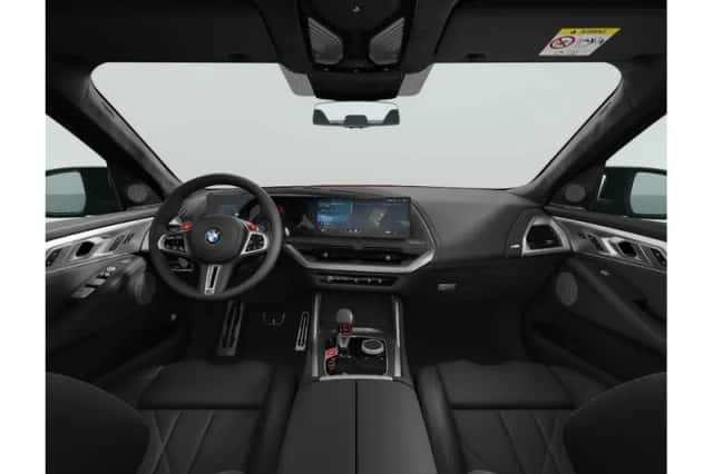 BMW XM (2026) thumbnail 3