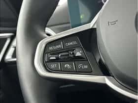 BMW i4 (2026) thumbnail 18