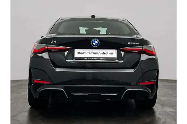 BMW i4 (2026) thumbnail 4