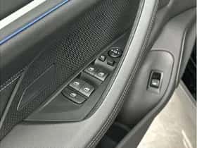 BMW i4 (2026) thumbnail 9