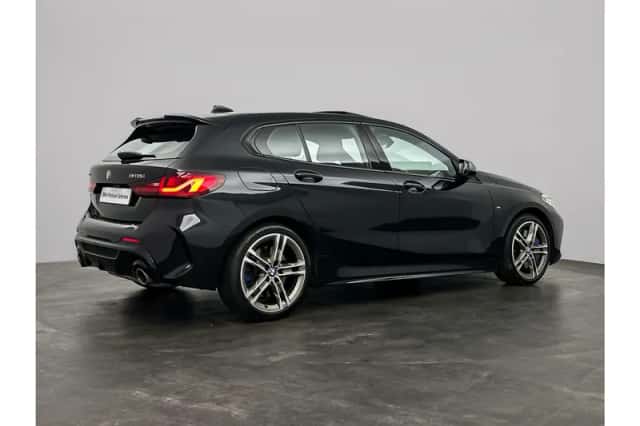 BMW 1-Serie (2024) thumbnail 2