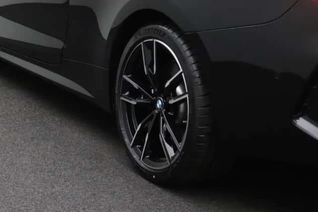 BMW 4-Serie (2021) thumbnail 5