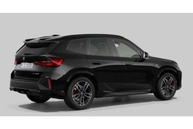 BMW X1 (2025) thumbnail 2