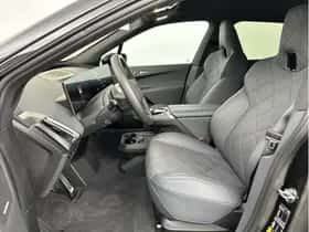 BMW iX (2026) thumbnail 13