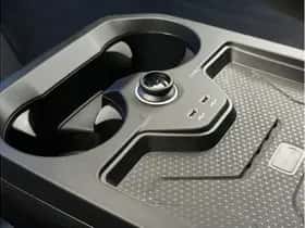 BMW iX (2026) thumbnail 16