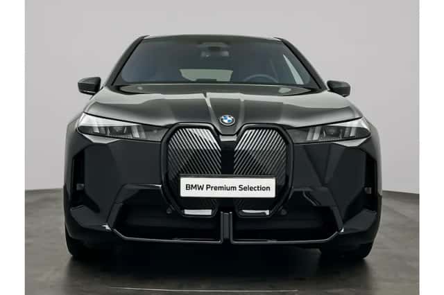 BMW iX (2026) thumbnail 6