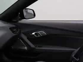 BMW Z4 (2025) thumbnail 15