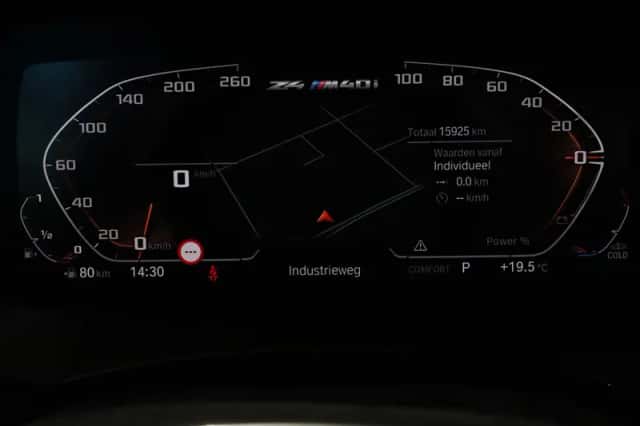 BMW Z4 (2025) thumbnail 3